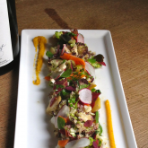 Recette de tartine végétale et bouteille de Poiré Domfront