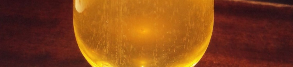 Cocktail Le Passe-Temps au Poiré Domfront, Calvados Domfrontais et Pommeau de Normandie